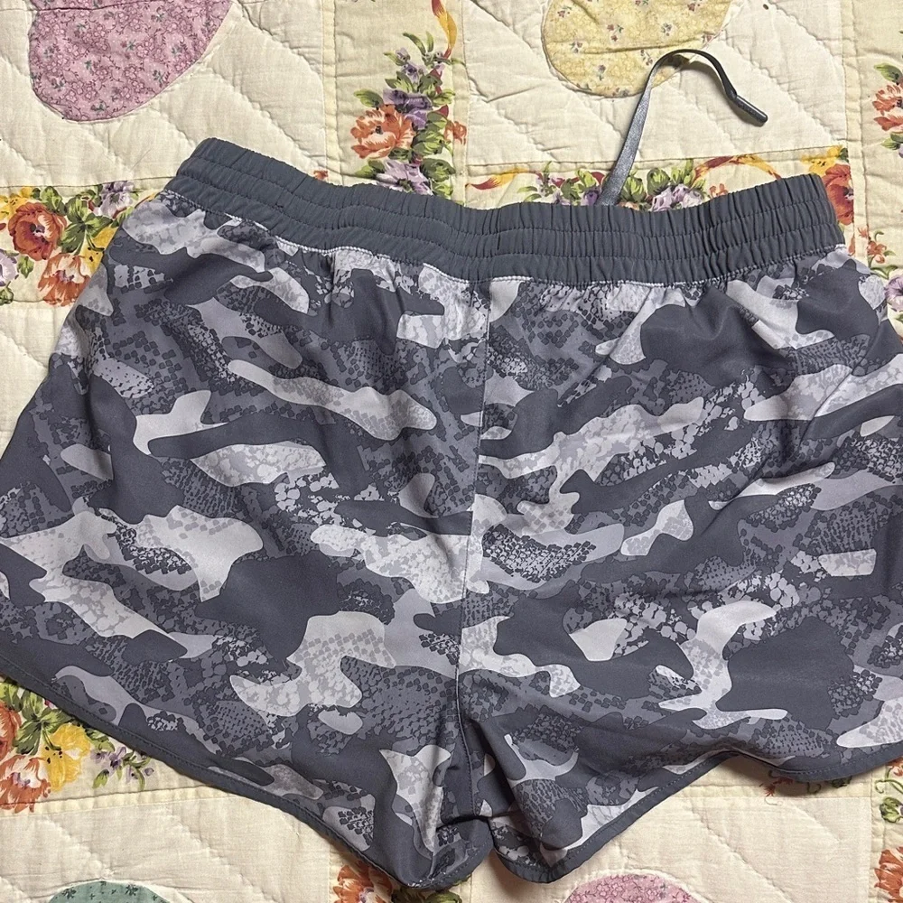 Reebok stylish camo